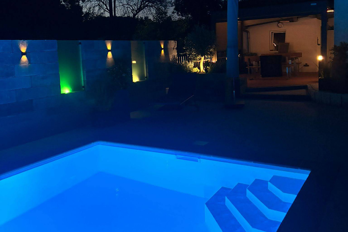 Poolbau / Terrasse / Sichtschutz-Mauer