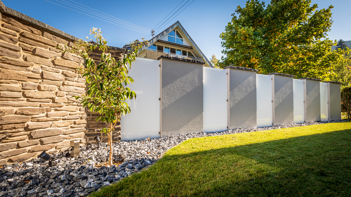 Gartenbau / Natursteinmauer