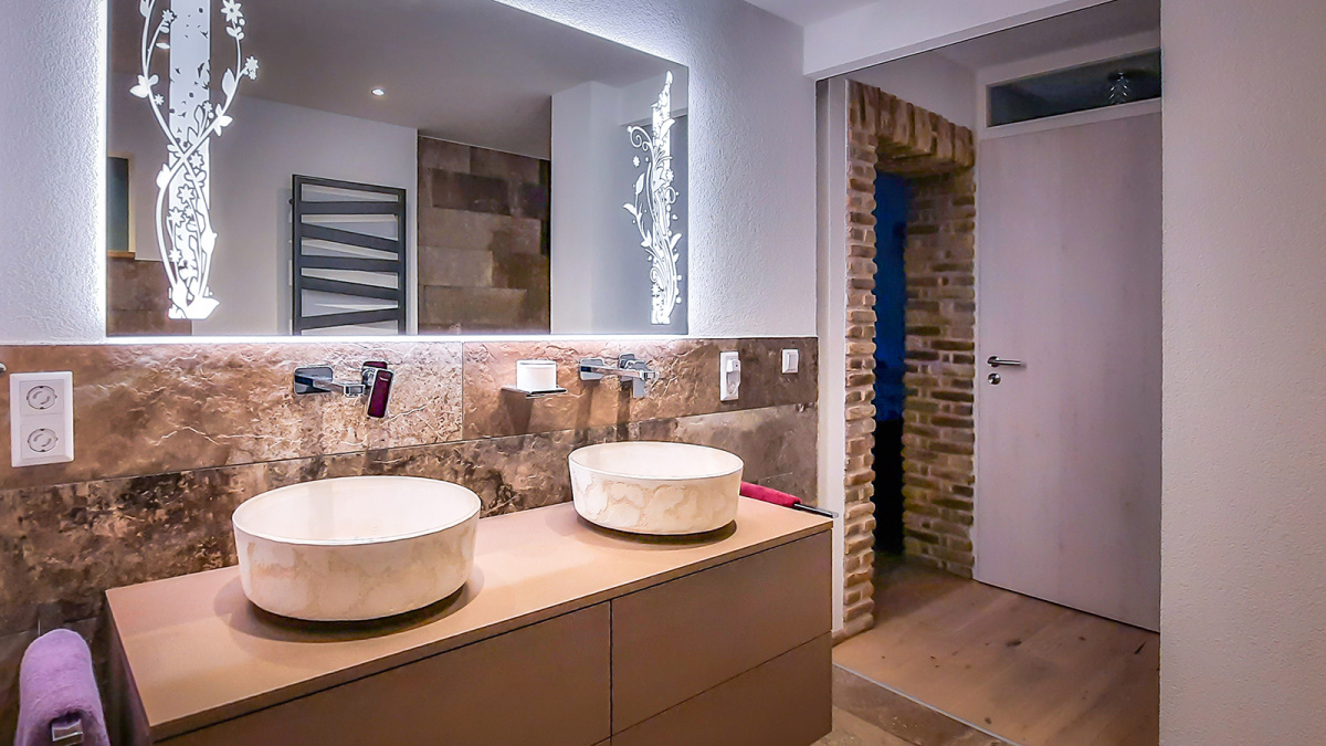 Badezimmer / Sanitär